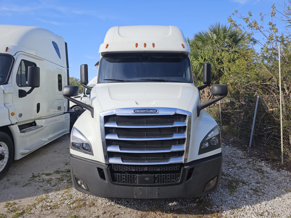 2020 Freightliner/Mercedes NEW CASCADIA PX12664 273807