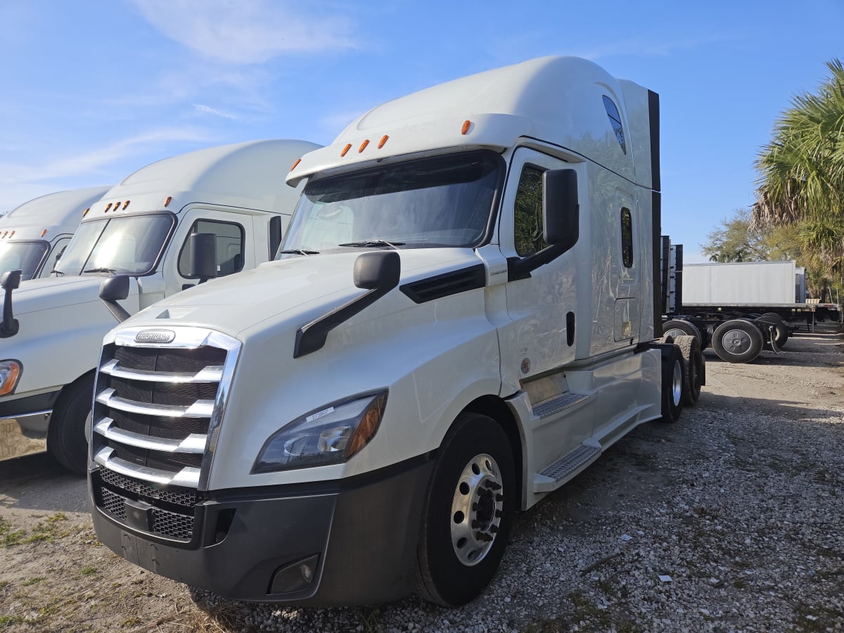 2020 Freightliner/Mercedes NEW CASCADIA PX12664 273807