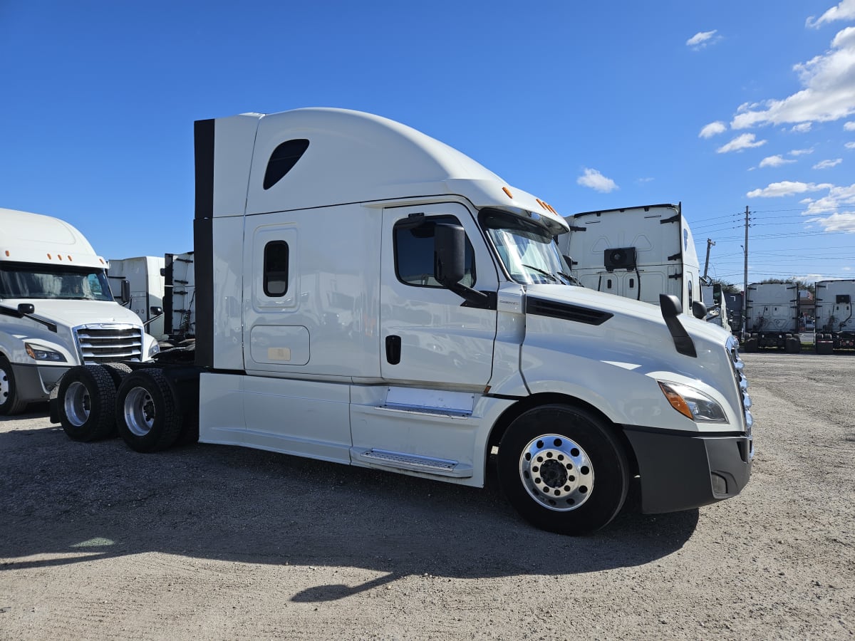 2020 Freightliner/Mercedes NEW CASCADIA PX12664 273810