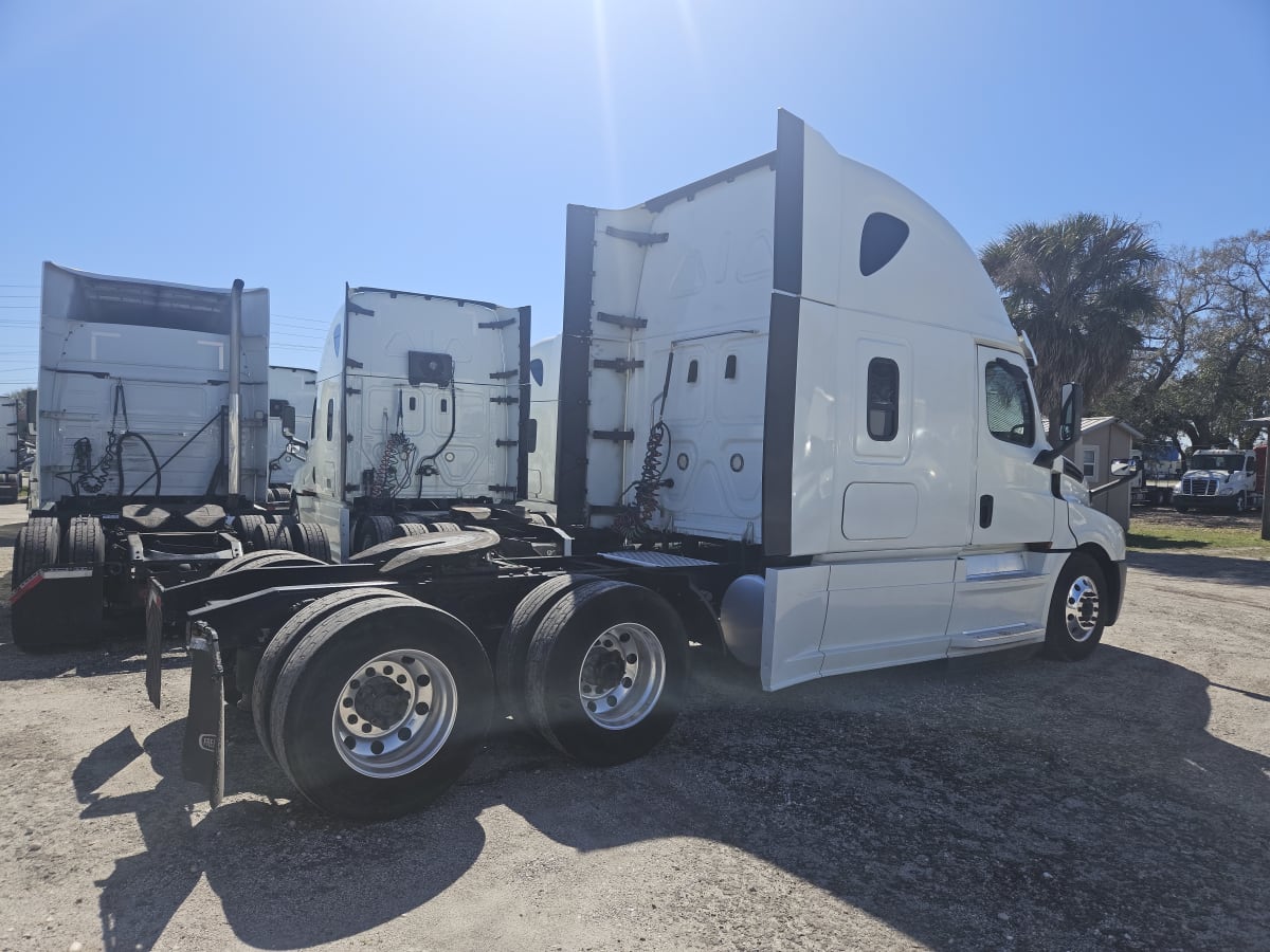 2020 Freightliner/Mercedes NEW CASCADIA PX12664 273811