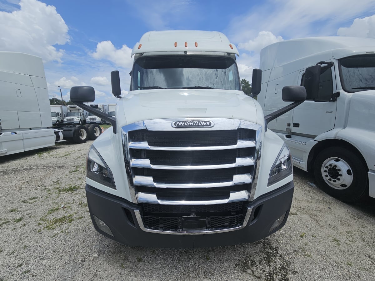 2020 Freightliner/Mercedes NEW CASCADIA PX12664 273813