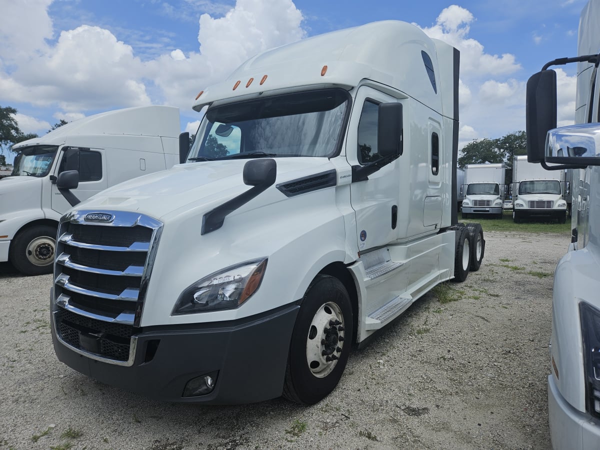 2020 Freightliner/Mercedes NEW CASCADIA PX12664 273813