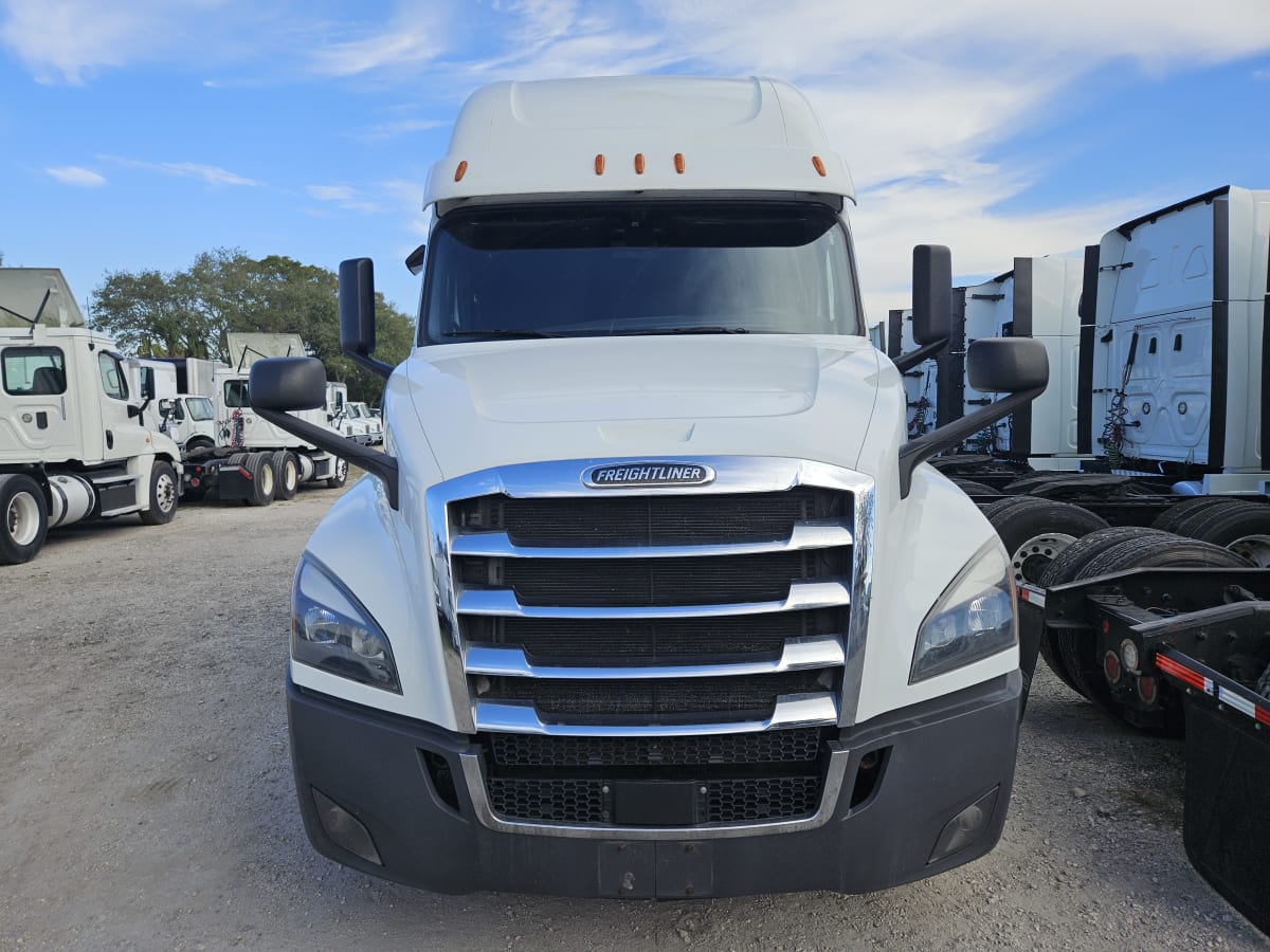 2020 Freightliner/Mercedes NEW CASCADIA PX12664 273815