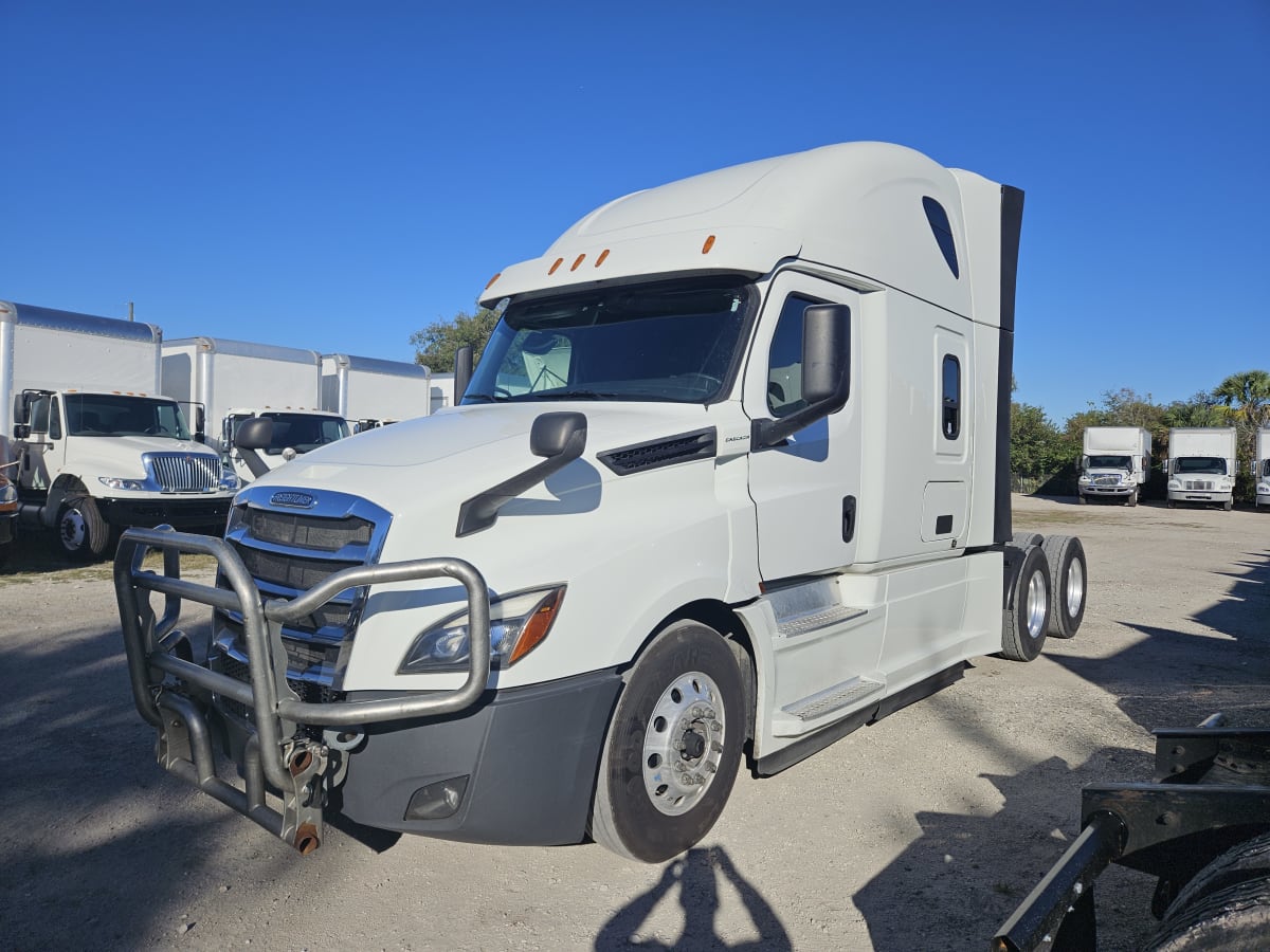 2020 Freightliner/Mercedes NEW CASCADIA PX12664 273817