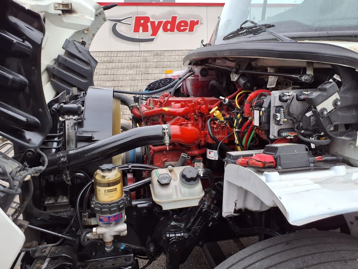 2020 Freightliner/Mercedes M2 106 273877