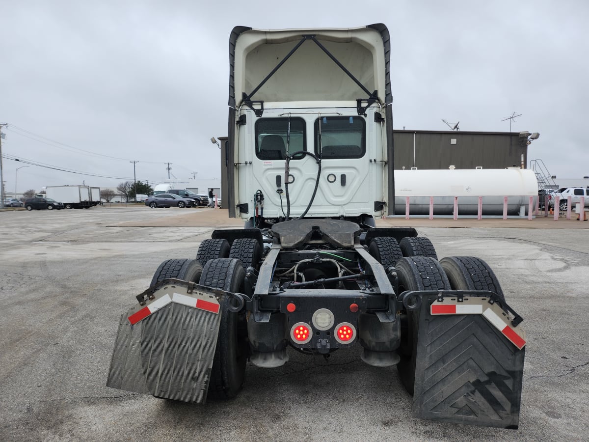 2020 Freightliner/Mercedes NEW CASCADIA 116 273917