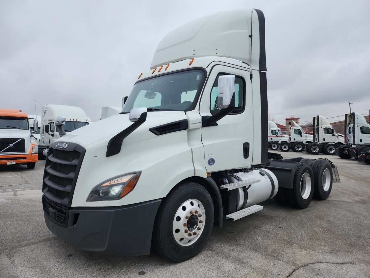 2020 Freightliner/Mercedes NEW CASCADIA 116 273917