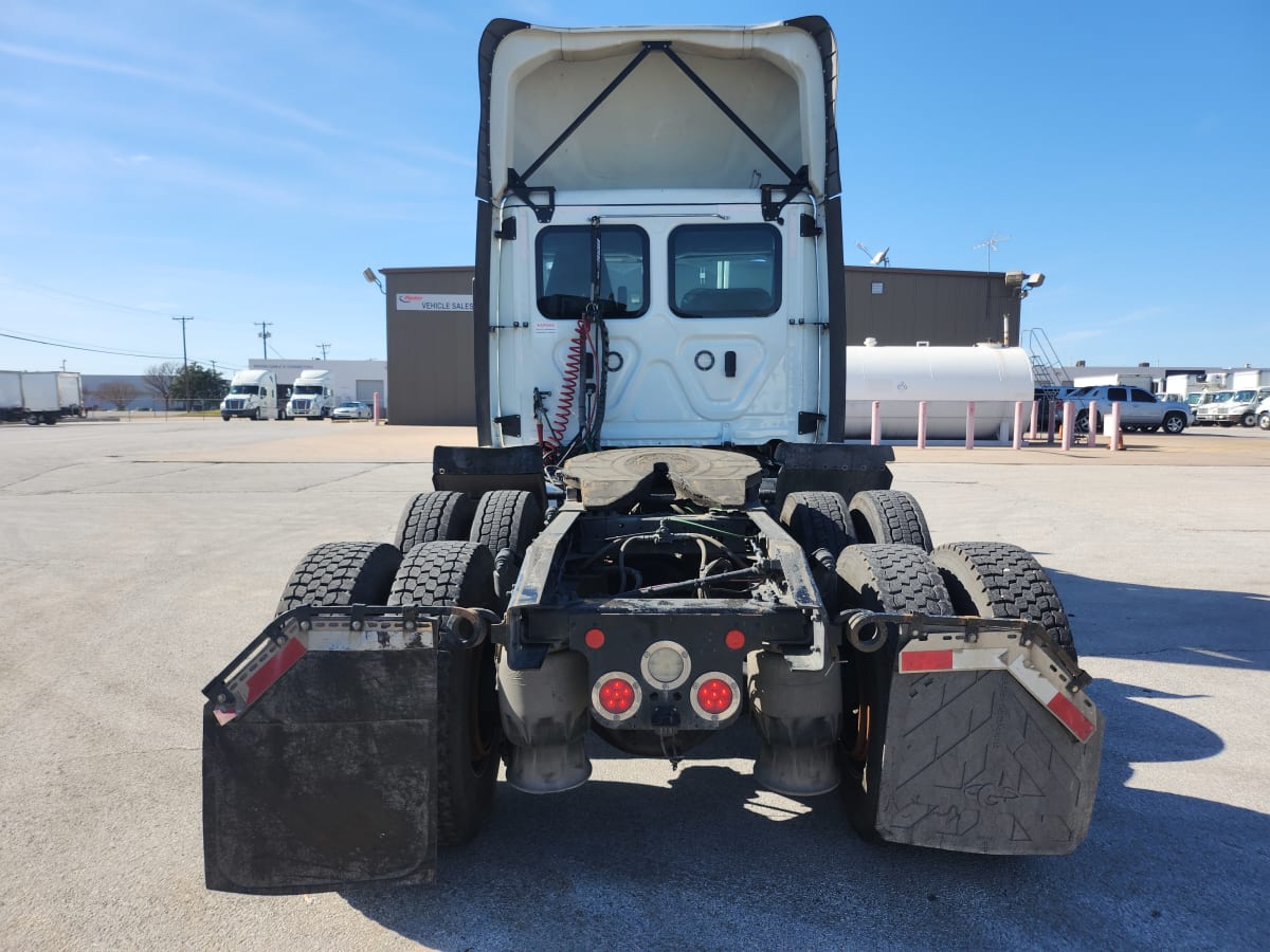 2020 Freightliner/Mercedes NEW CASCADIA 116 273918