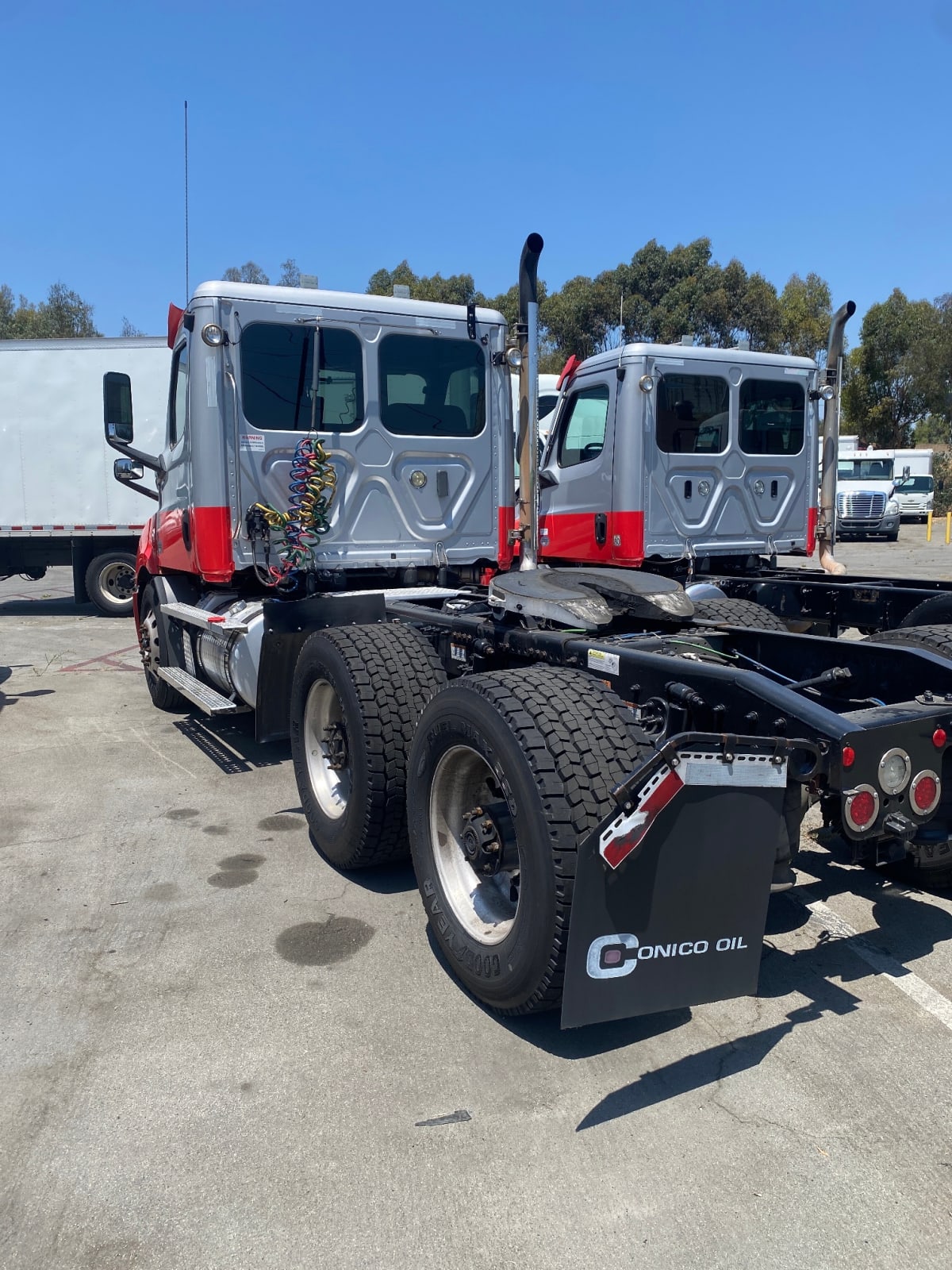 2020 Freightliner/Mercedes NEW CASCADIA 116 273923