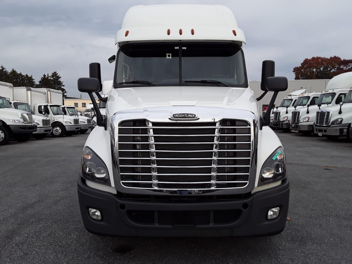 2020 Freightliner/Mercedes CASCADIA 125 273928