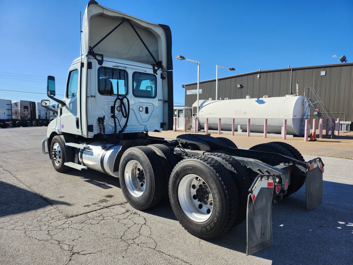 2020 Freightliner/Mercedes NEW CASCADIA 116 273937