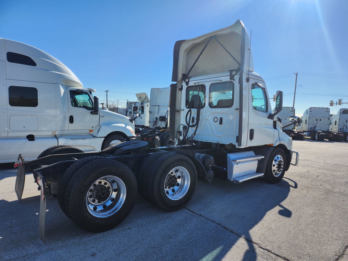 2020 Freightliner/Mercedes NEW CASCADIA 116 273937