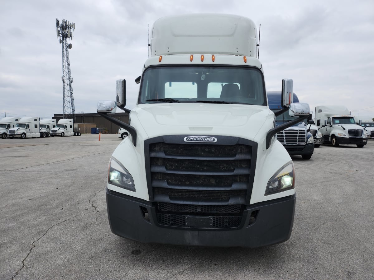 2020 Freightliner/Mercedes NEW CASCADIA 116 273940