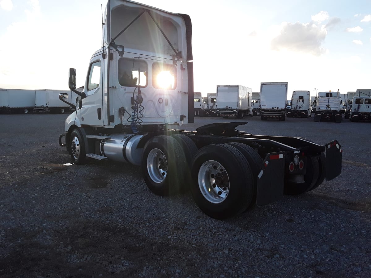 2020 Freightliner/Mercedes NEW CASCADIA 116 273954