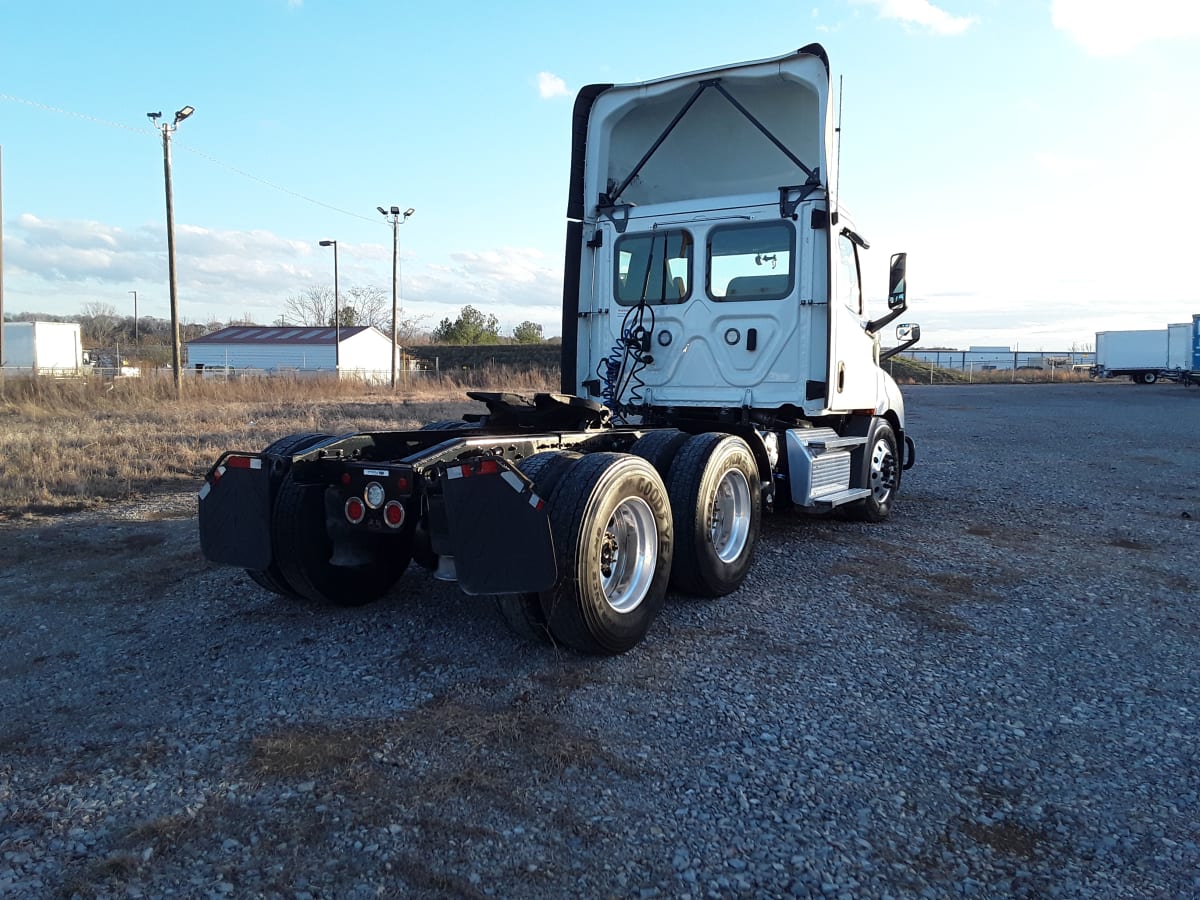 2020 Freightliner/Mercedes NEW CASCADIA 116 273954