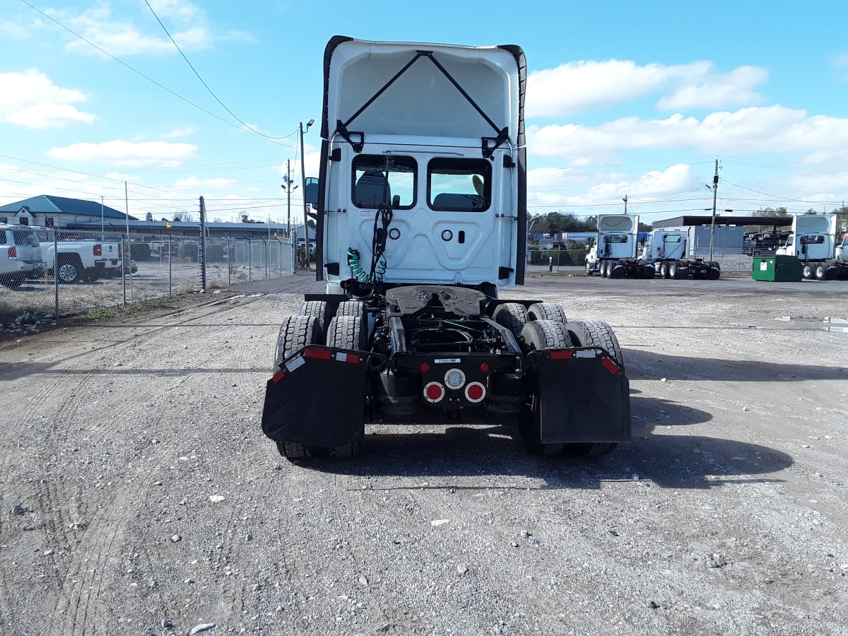 2020 Freightliner/Mercedes NEW CASCADIA 116 273955