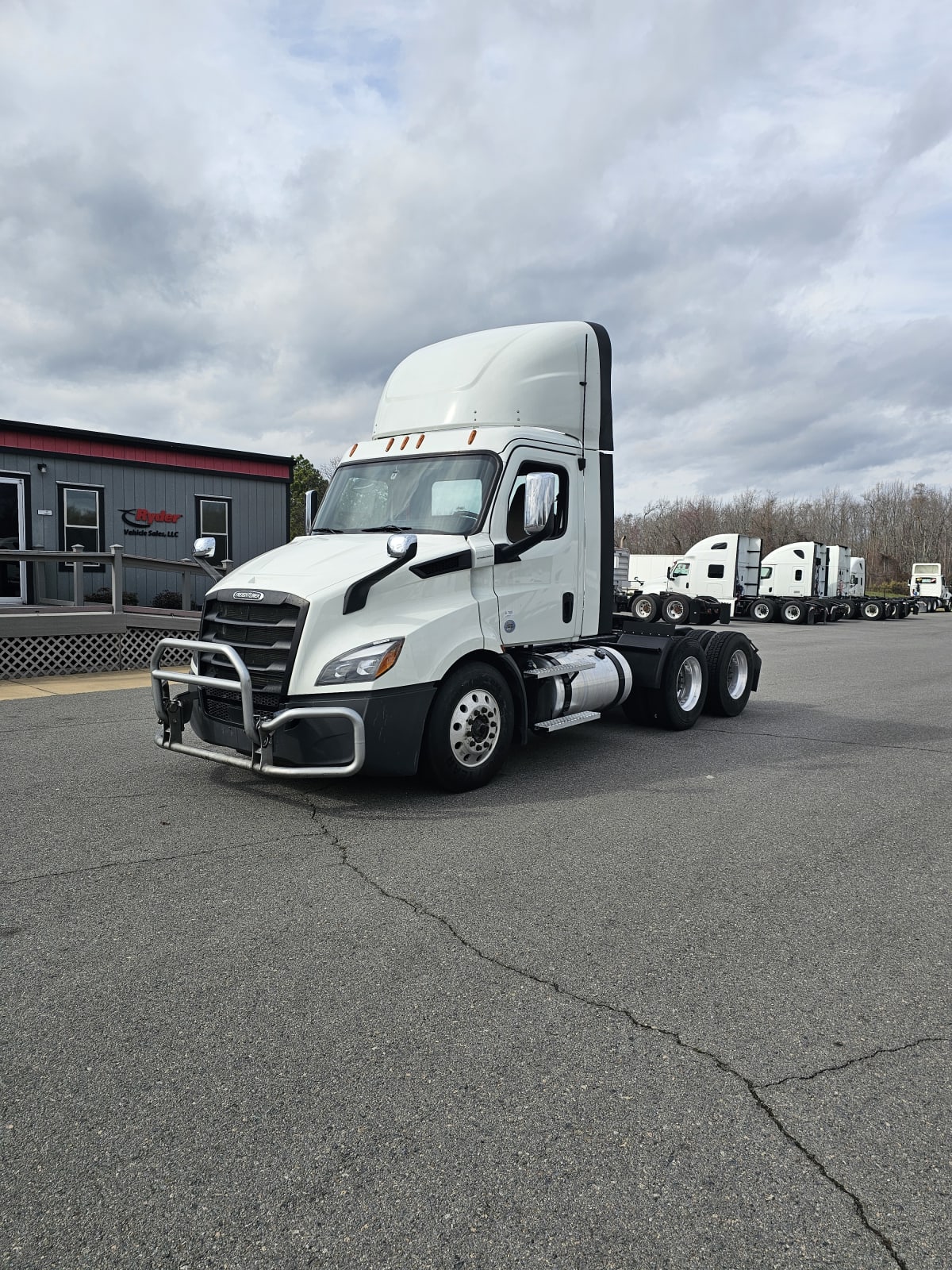 2020 Freightliner/Mercedes NEW CASCADIA 116 273958