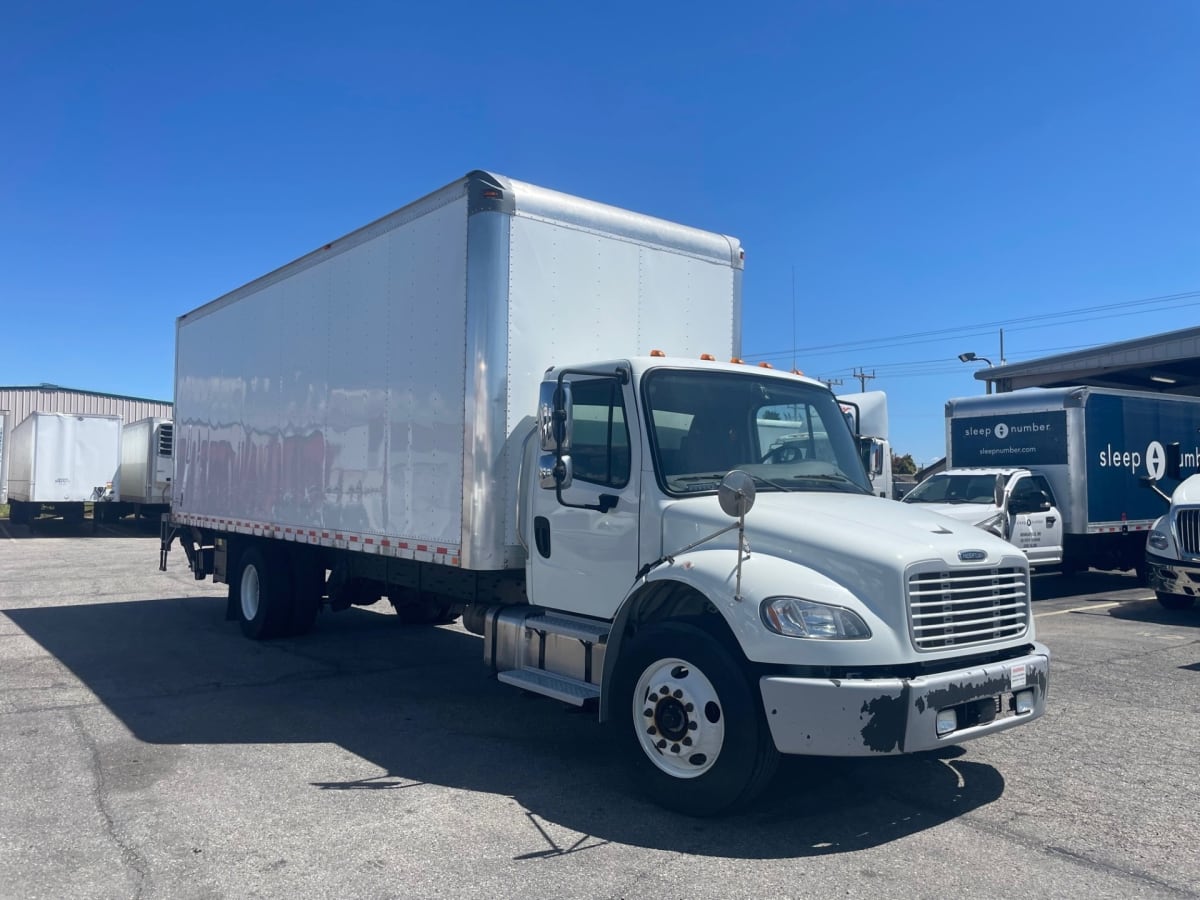 2020 Freightliner/Mercedes M2 106 273964