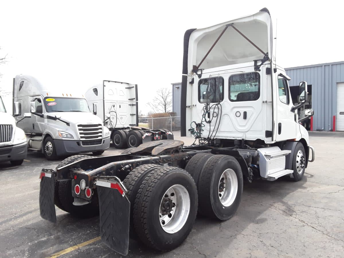 2020 Freightliner/Mercedes NEW CASCADIA 116 273972
