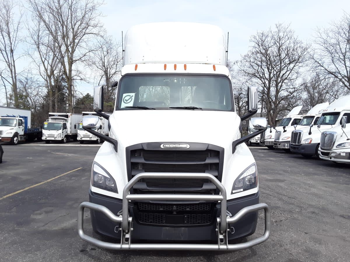 2020 Freightliner/Mercedes NEW CASCADIA 116 273972