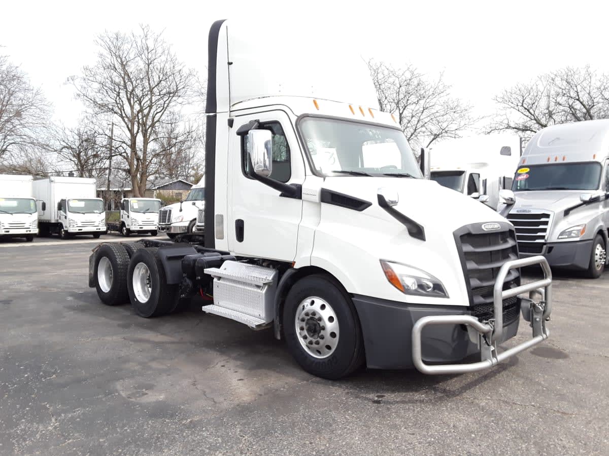 2020 Freightliner/Mercedes NEW CASCADIA 116 273972