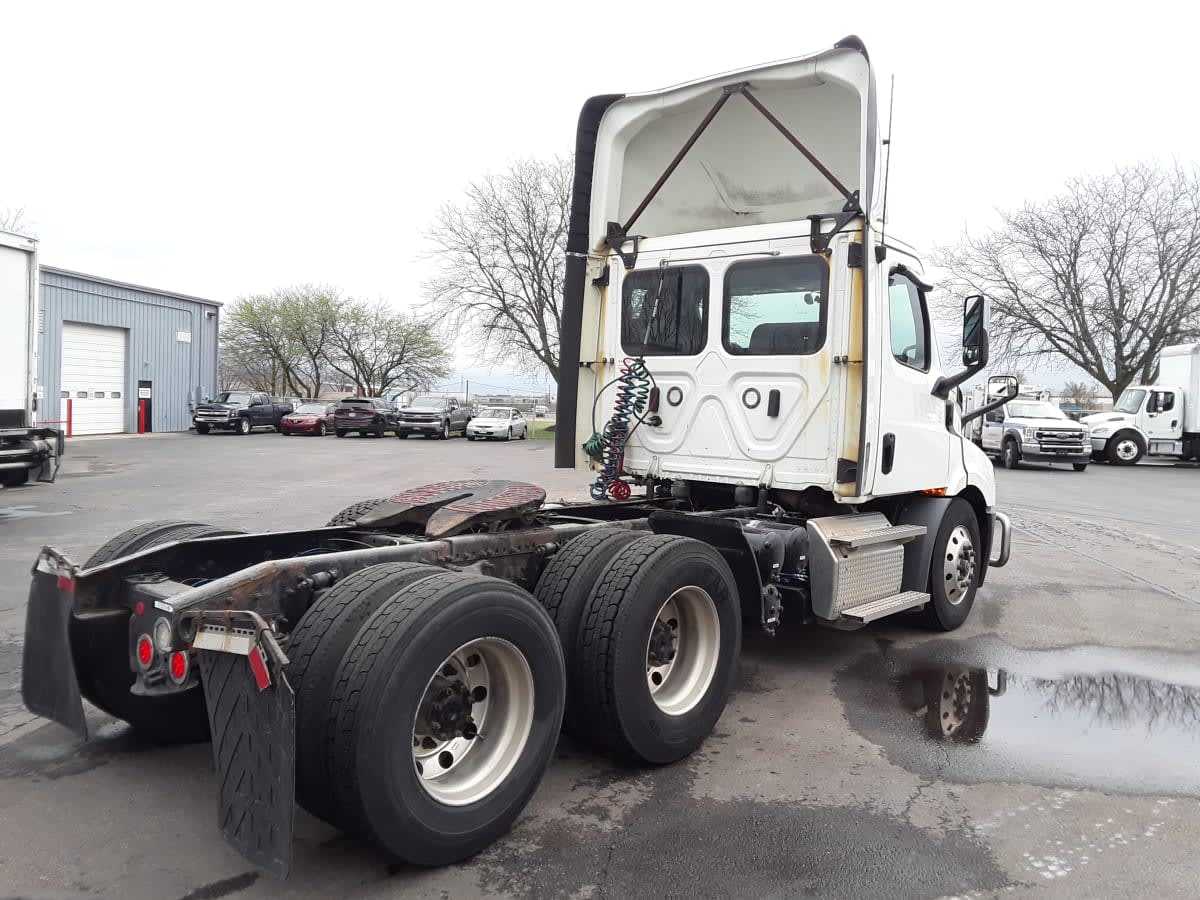 2020 Freightliner/Mercedes NEW CASCADIA 116 273974