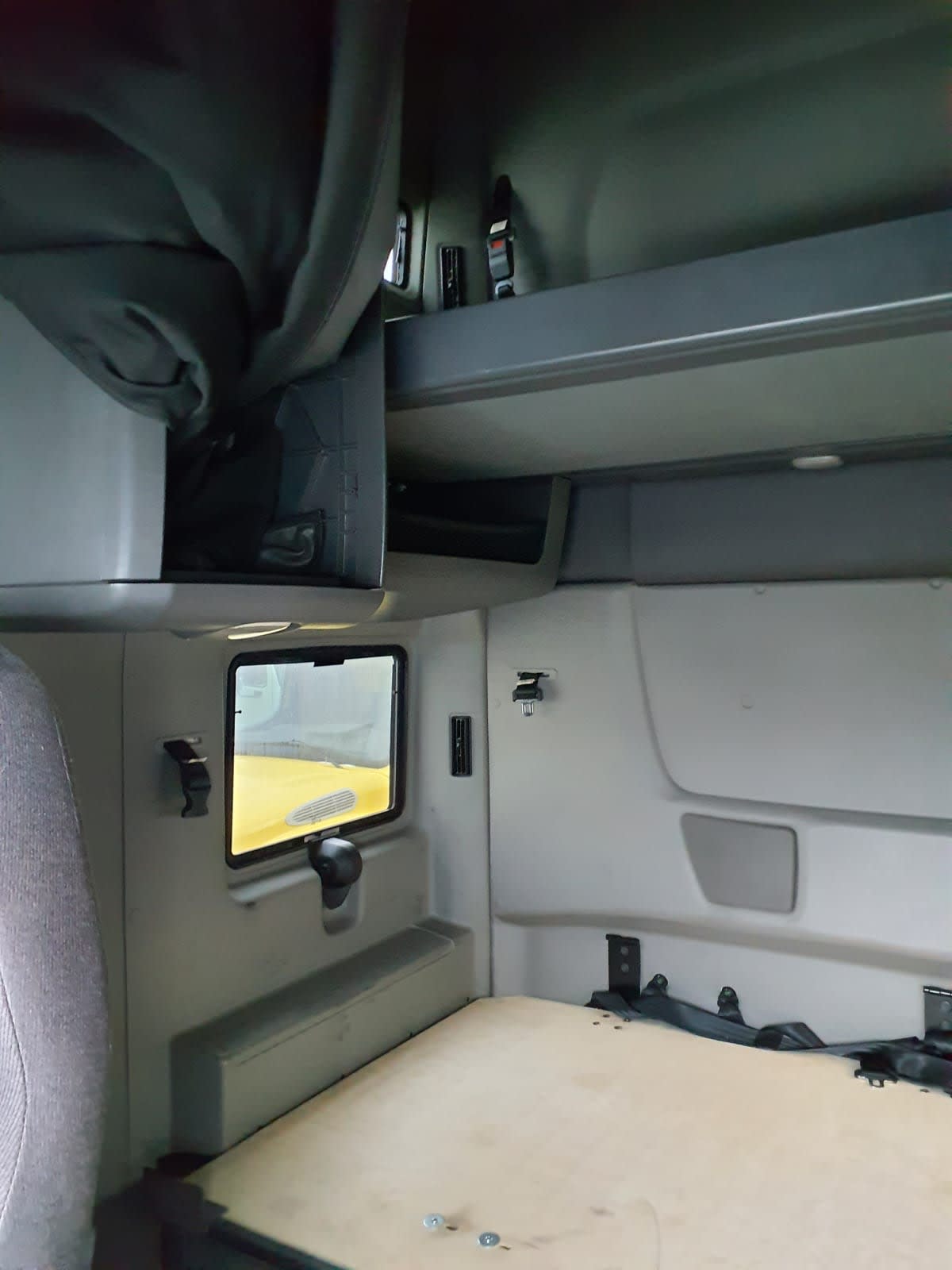 2020 Navistar International LT625 SLPR CAB 274125