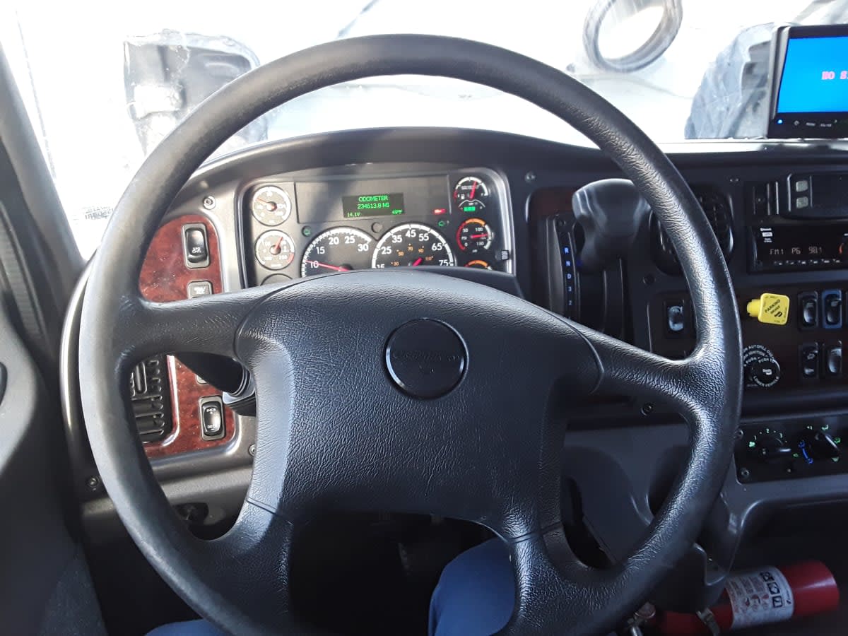 2020 Freightliner/Mercedes M2 106 274136