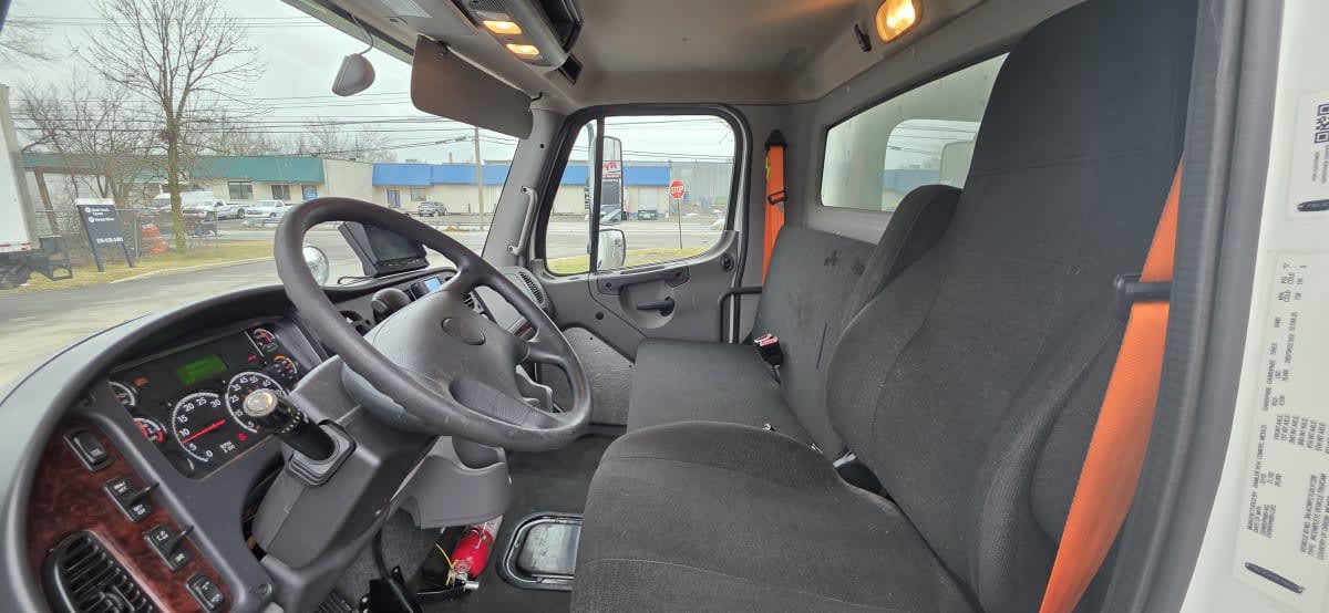 2020 Freightliner/Mercedes M2 106 274165