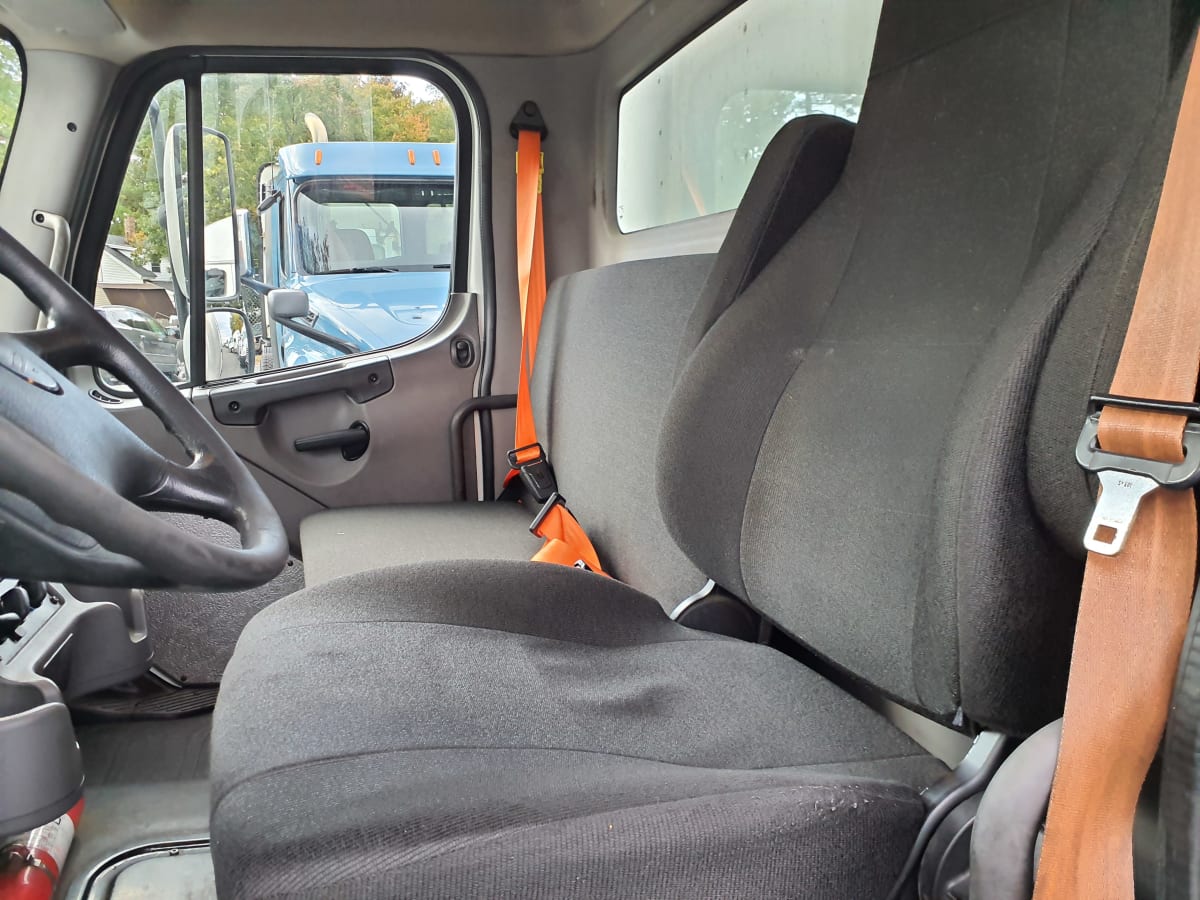 2020 Freightliner/Mercedes M2 106 274182