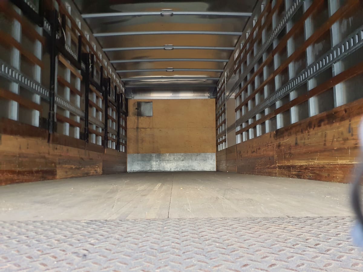 2020 Freightliner/Mercedes M2 106 274182