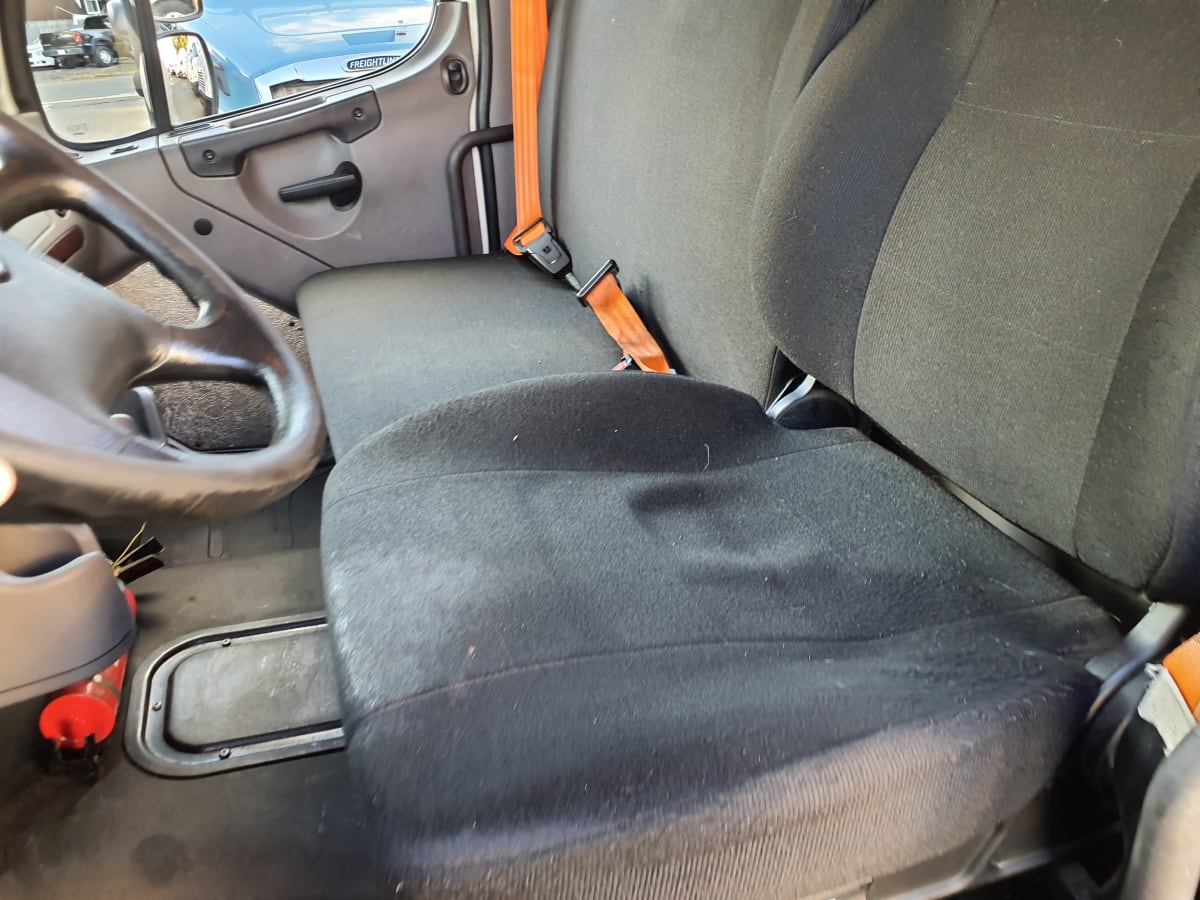 2020 Freightliner/Mercedes M2 106 274184