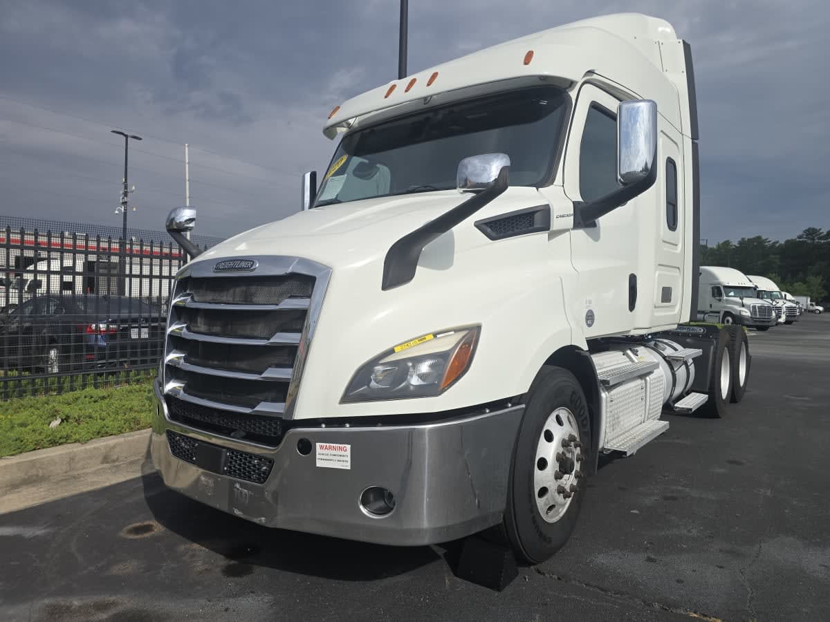 2020 Freightliner Cascadia in Atlanta, GA