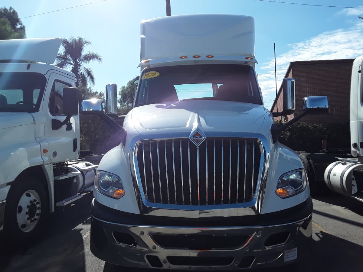 2020 International - image 2