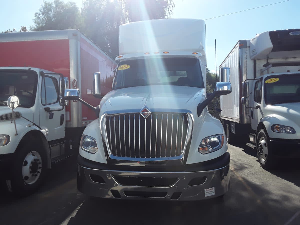 2020 International - image 2