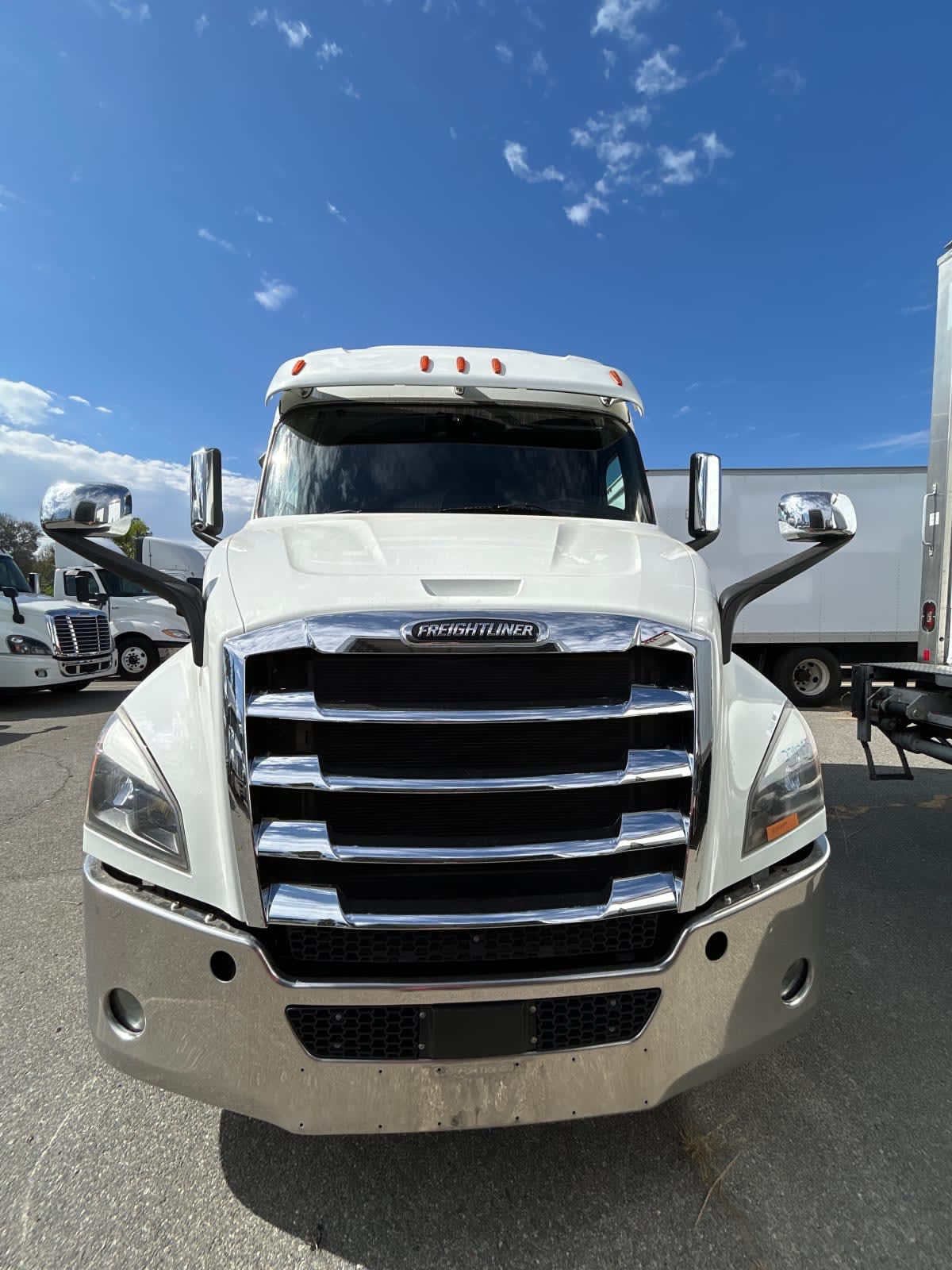 2020 Freightliner/Mercedes NEW CASCADIA 116 274355