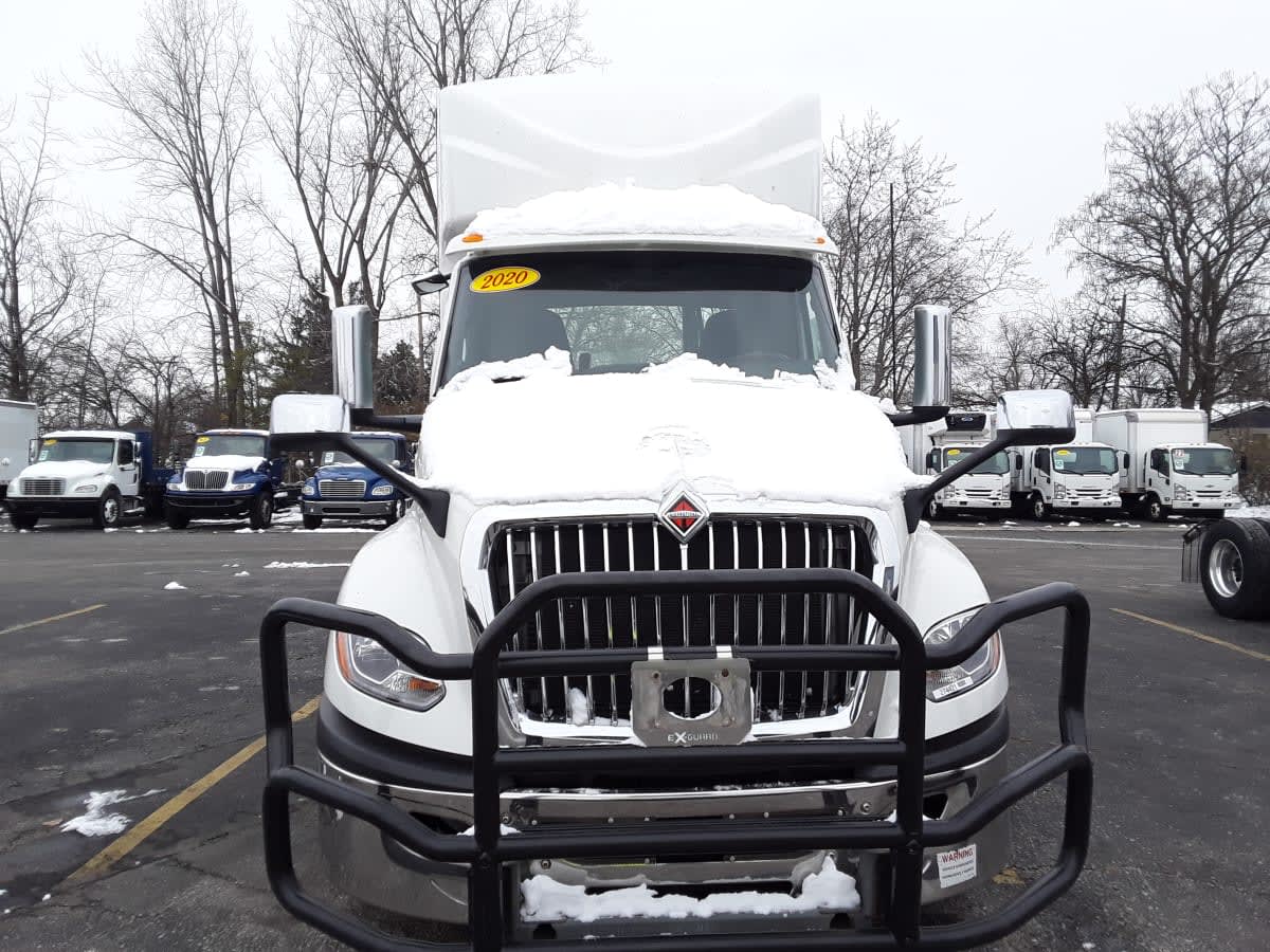 2020 Navistar International LT625 DAYCAB T/A 274421