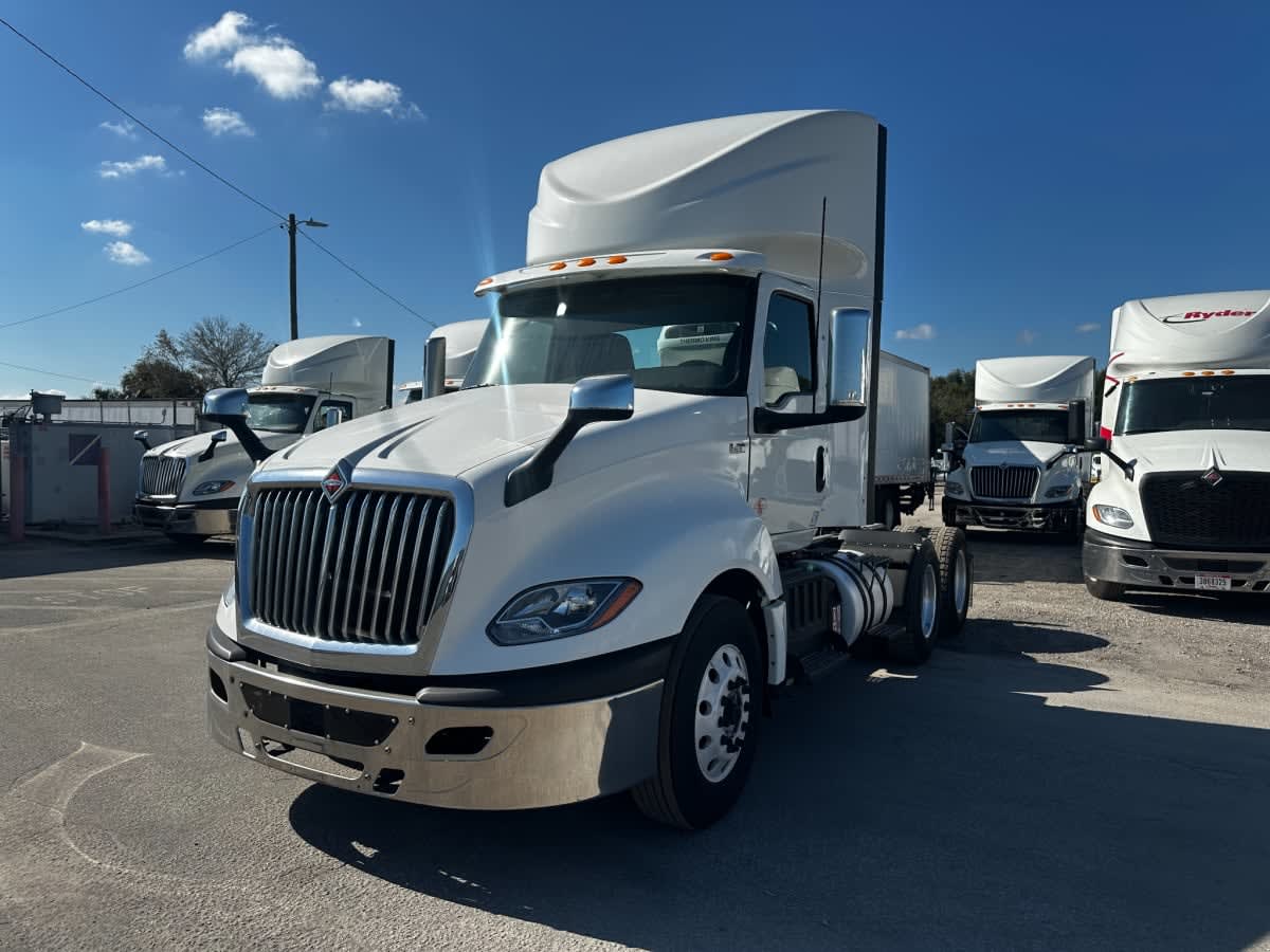 2020 NAVISTAR INTERNATIONAL LT625 DAYCAB T/A 274471