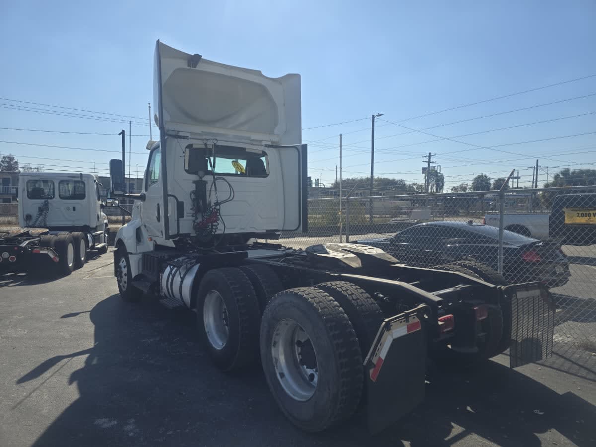 2020 International - image 4