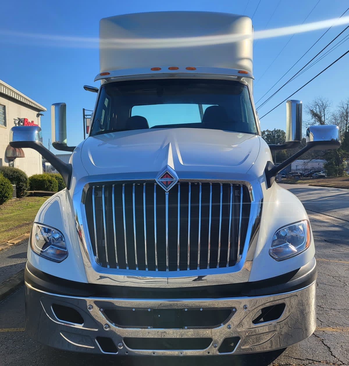 2020 International LT in Jacksonville, FL — photo 2