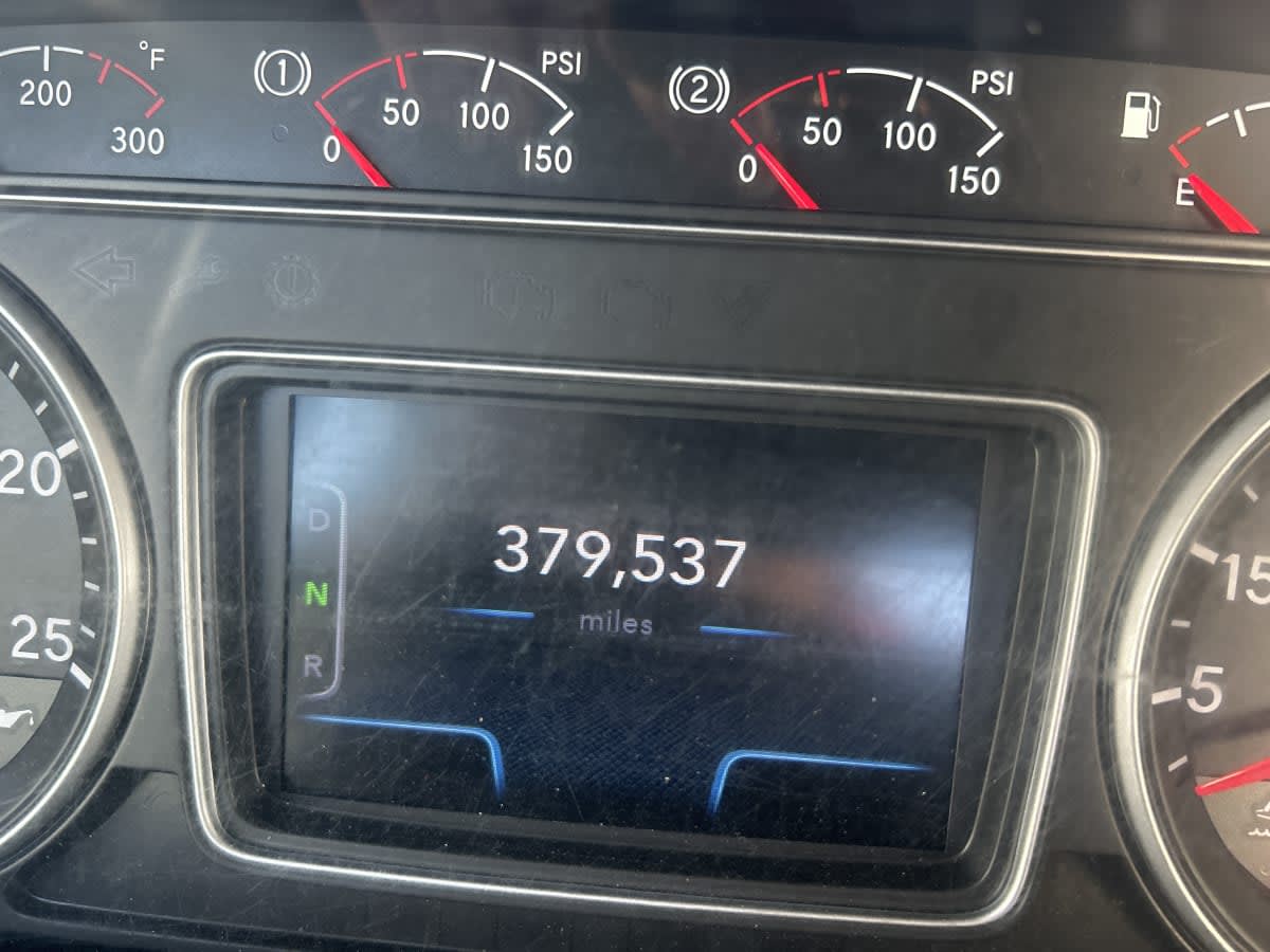 2020 International - image 9