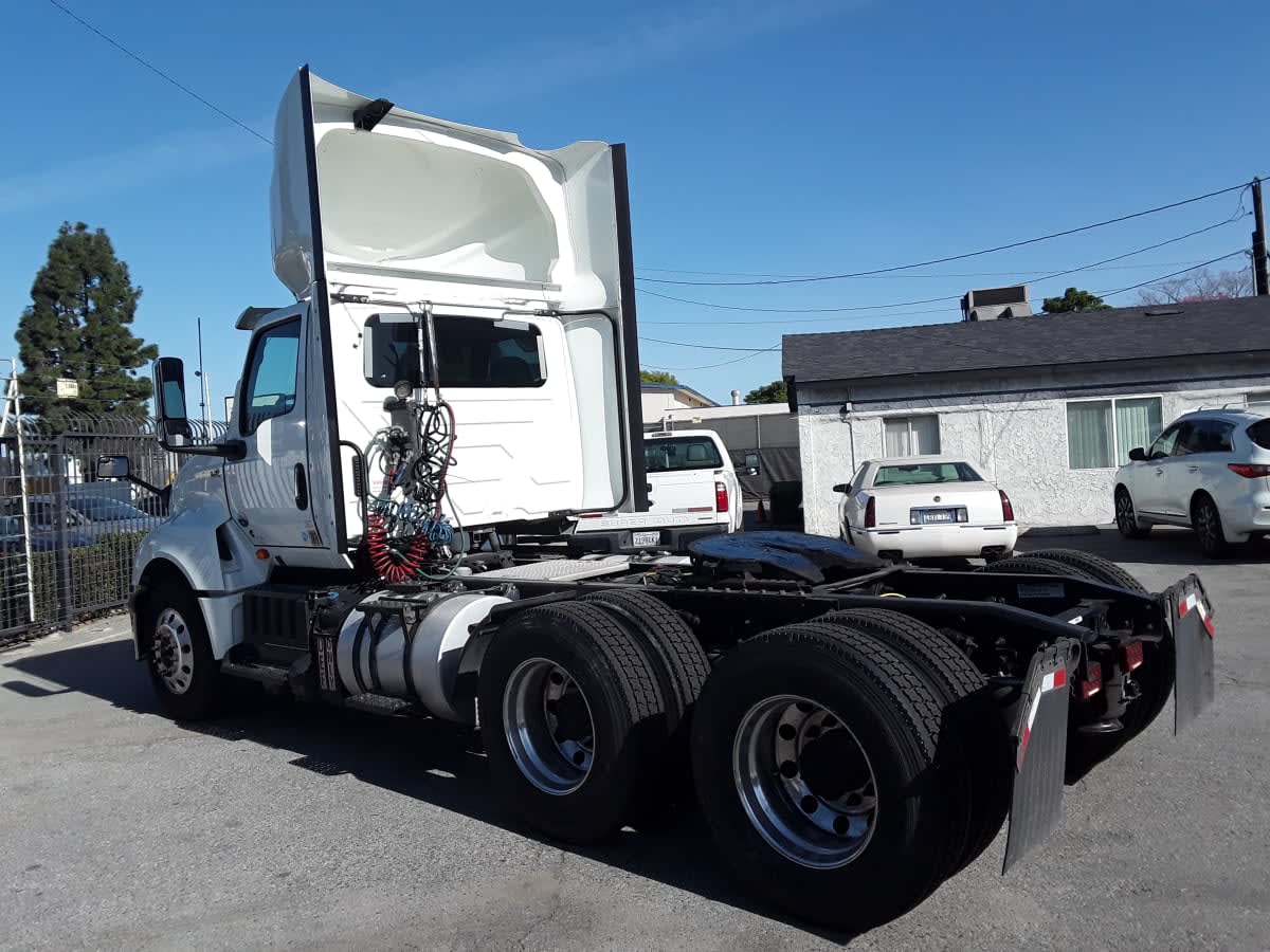 2020 International - image 6