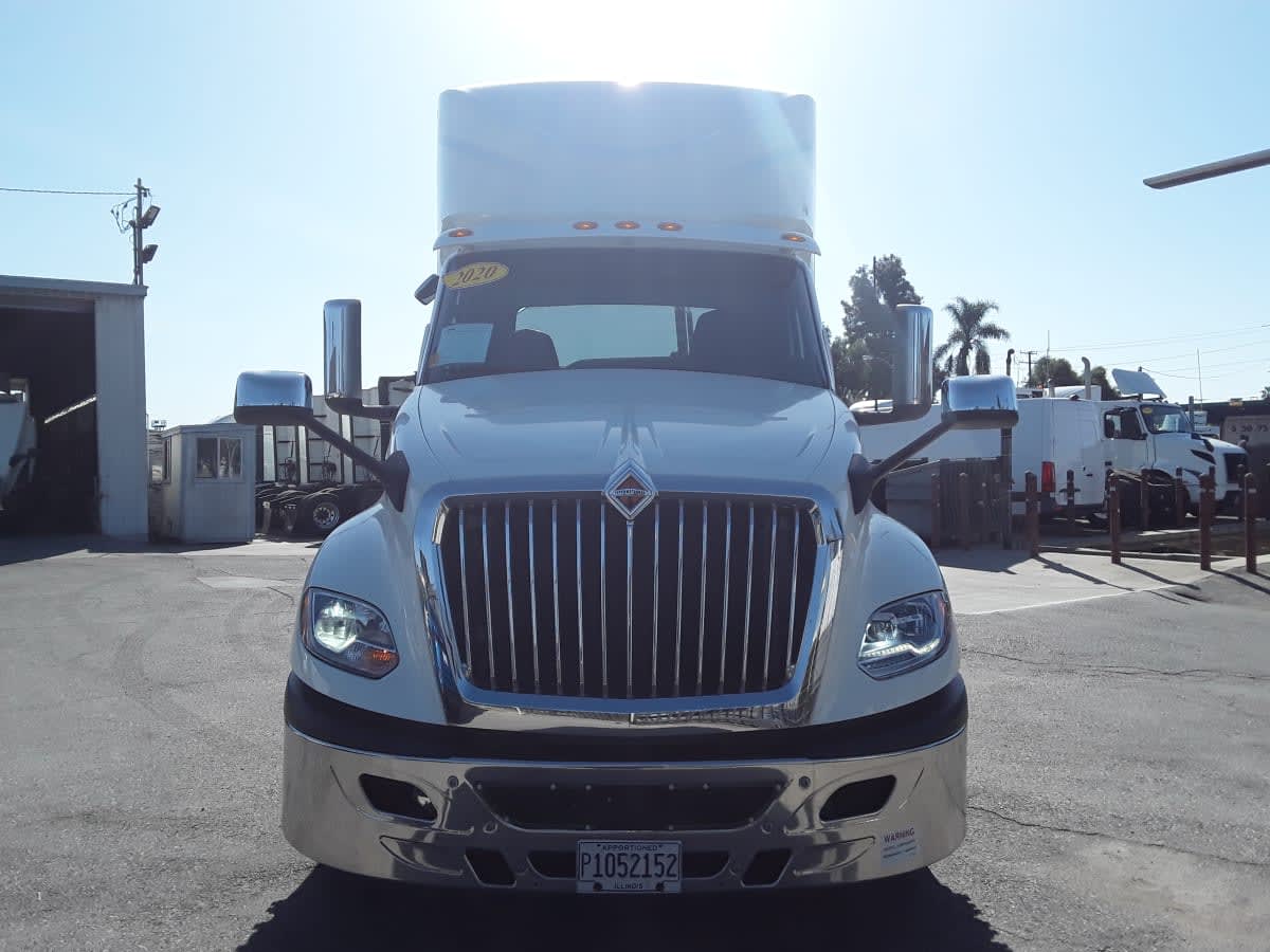 2020 International - image 2