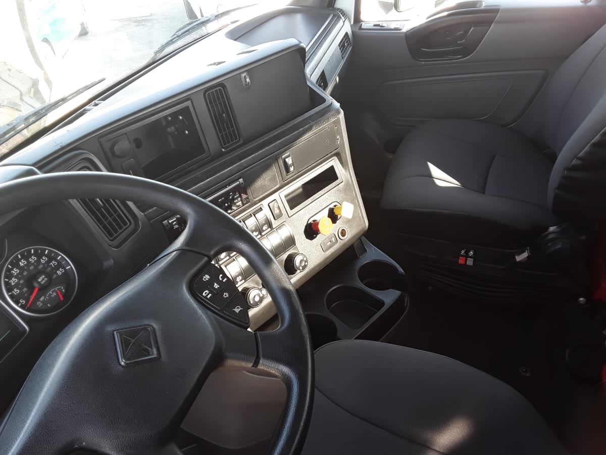 2020 International - image 7