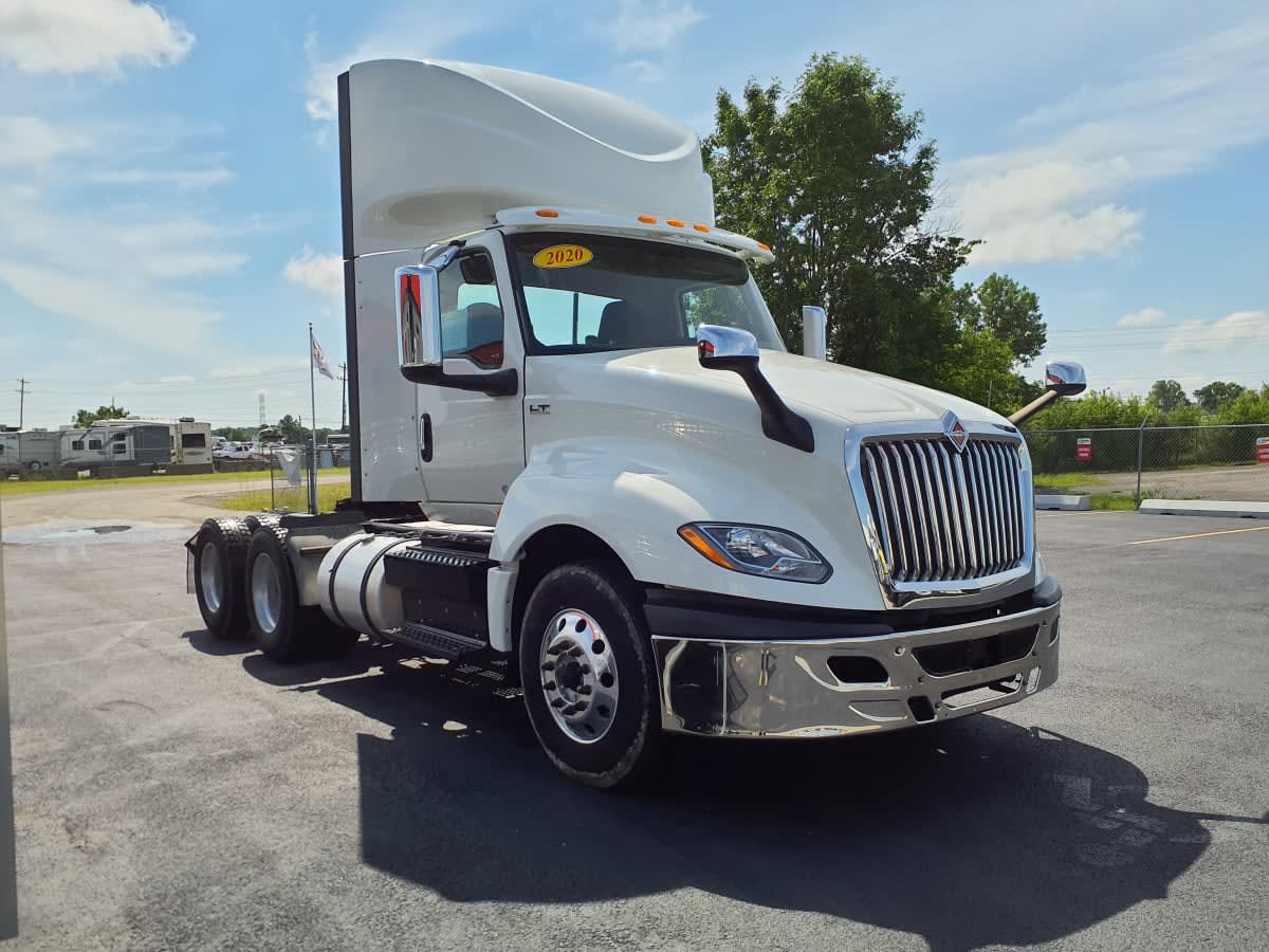 2020 Navistar International LT625 DAYCAB T/A 274578