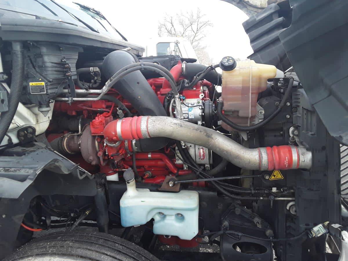 2020 Navistar International LT625 DAYCAB T/A 274580