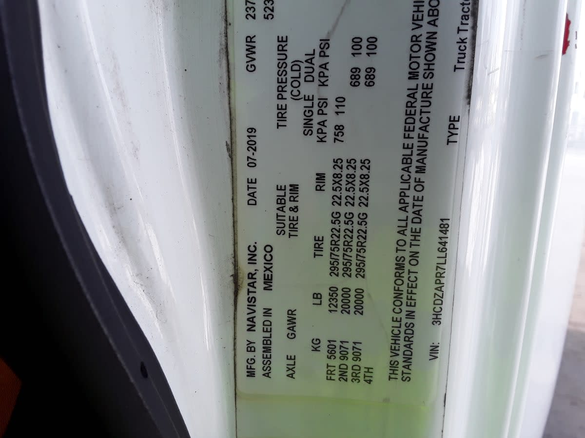 2020 Navistar International LT625 DAYCAB T/A 274625