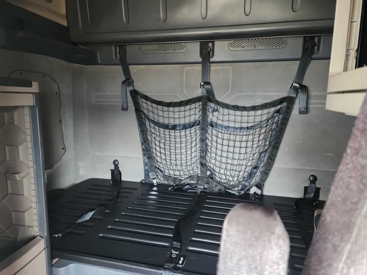 2020 Freightliner - image 8