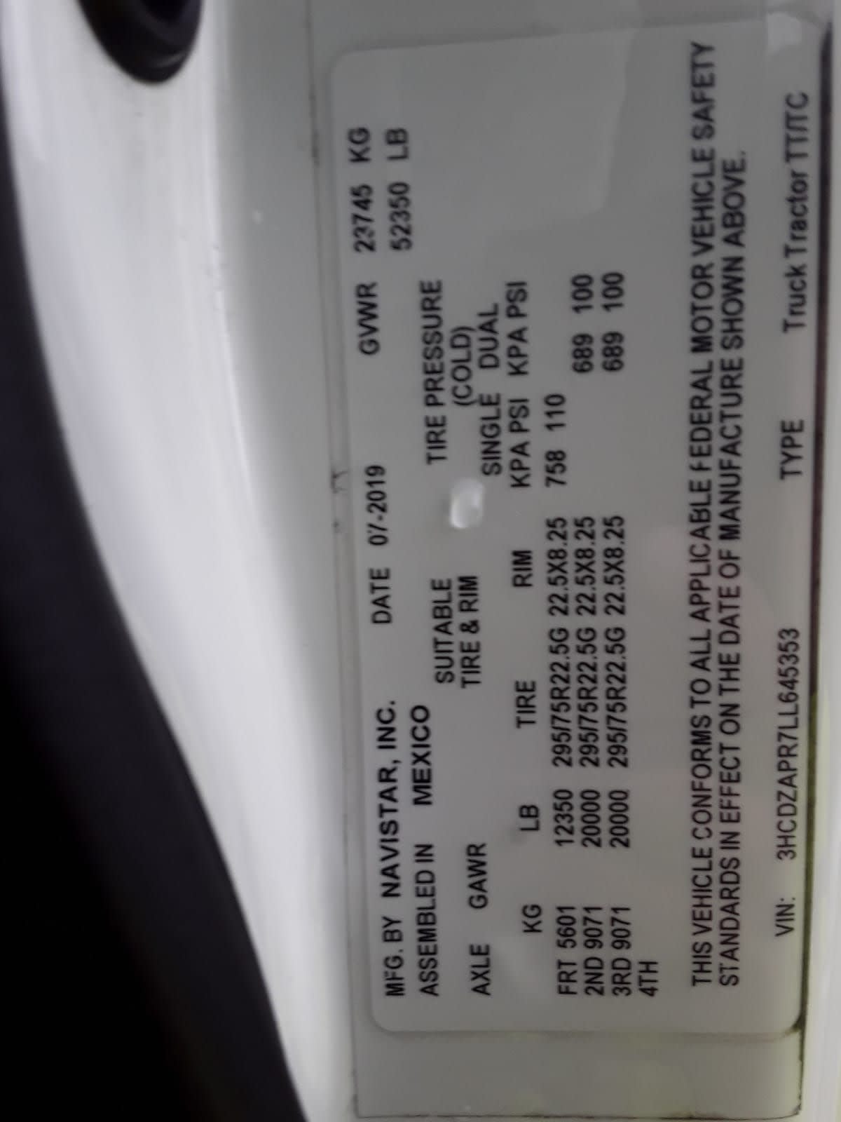 2020 Navistar International LT625 DAYCAB T/A 274681