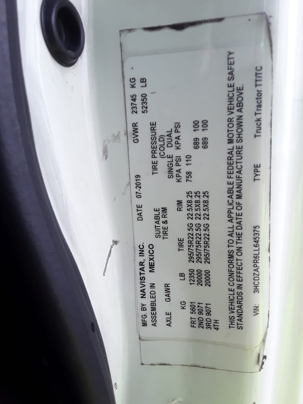 2020 Navistar International LT625 DAYCAB T/A 274683